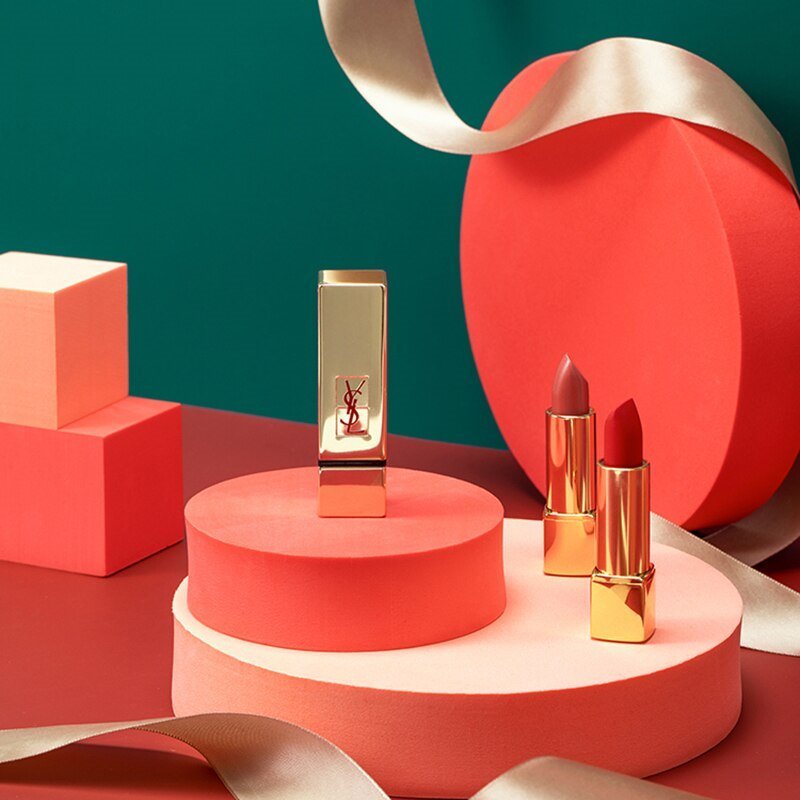 Geometric Body Props & Beauty Photography